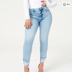 GOOD AMERICAN -GOOD WAIST CROP BROKE DOWN HEM | BLUE856